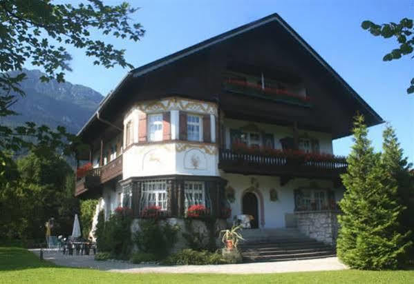 Gaestehaus Hohe Tannen Γκάρμις-Παρτενκίρχεν Εξωτερικό φωτογραφία